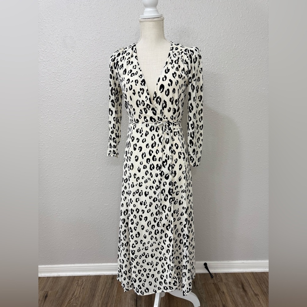 Reformation Wrap Midi Dress Leopard Print Size S - Picture 3 of 9